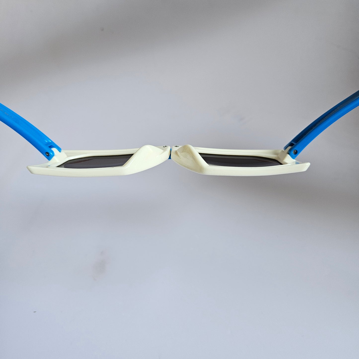 White Transformer 880